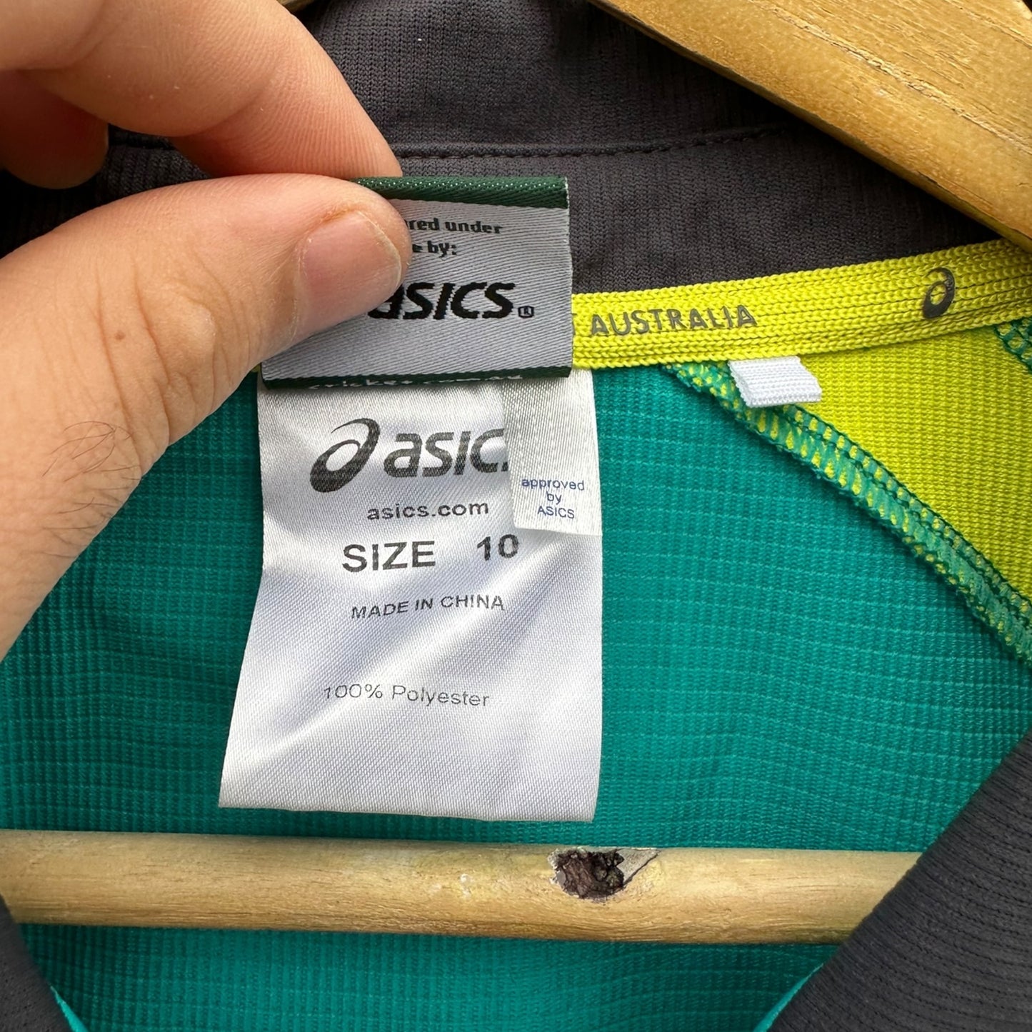 CRICKET AUSTRALIA PLAYER ISSUED ASICS TRAINING SHIRT AJ WELLINGTON