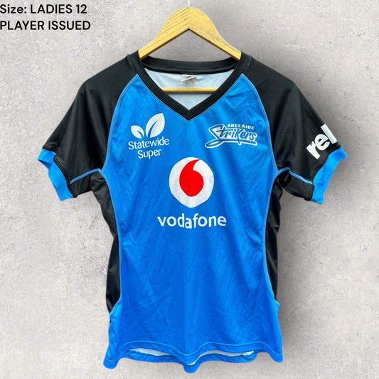 ADELAIDE STRIKERS WBBL PLAYER ISSUED TRAINING SHIRT AJ WELLINGTON