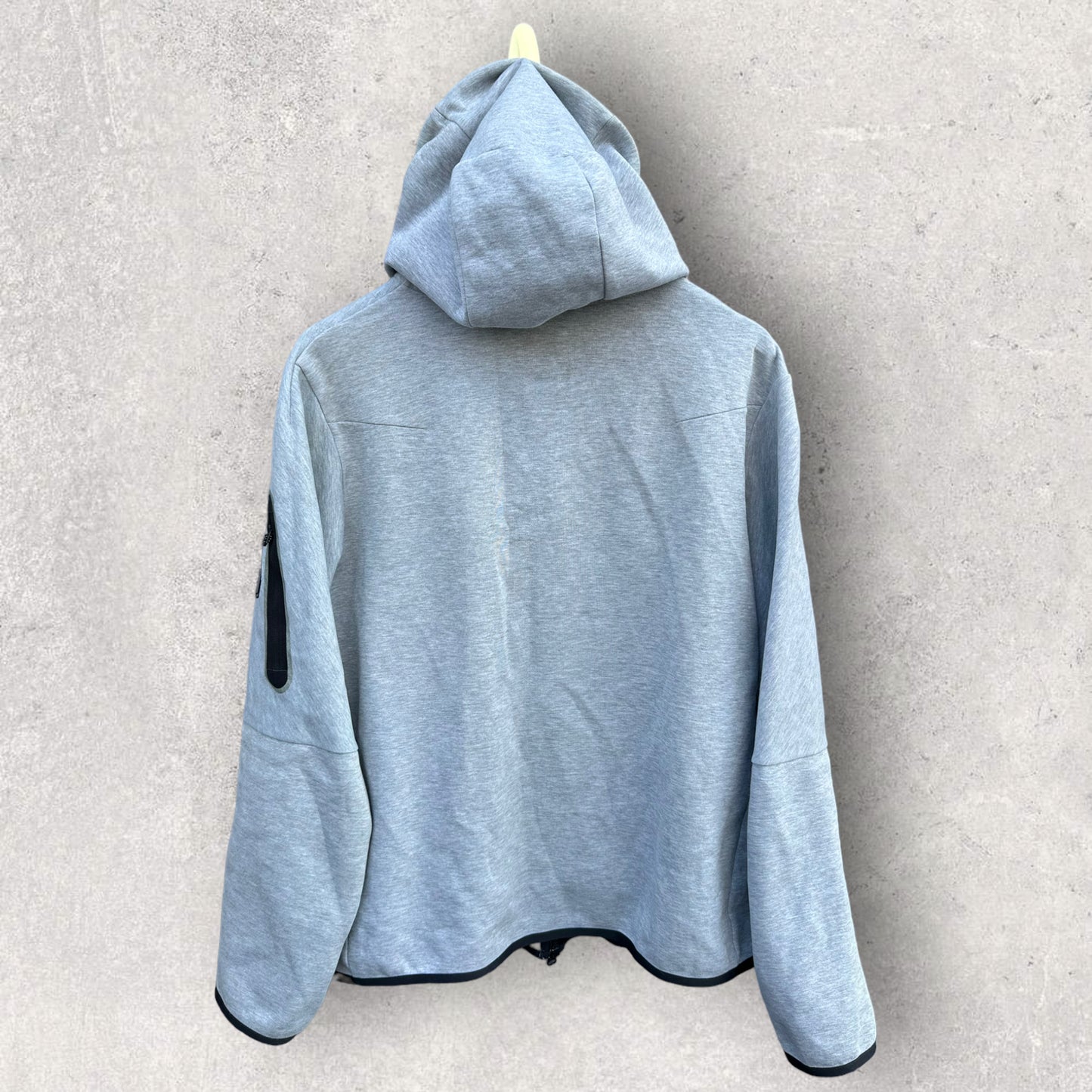 NIKE GREY TECH FLEECE HOODED JUMPER