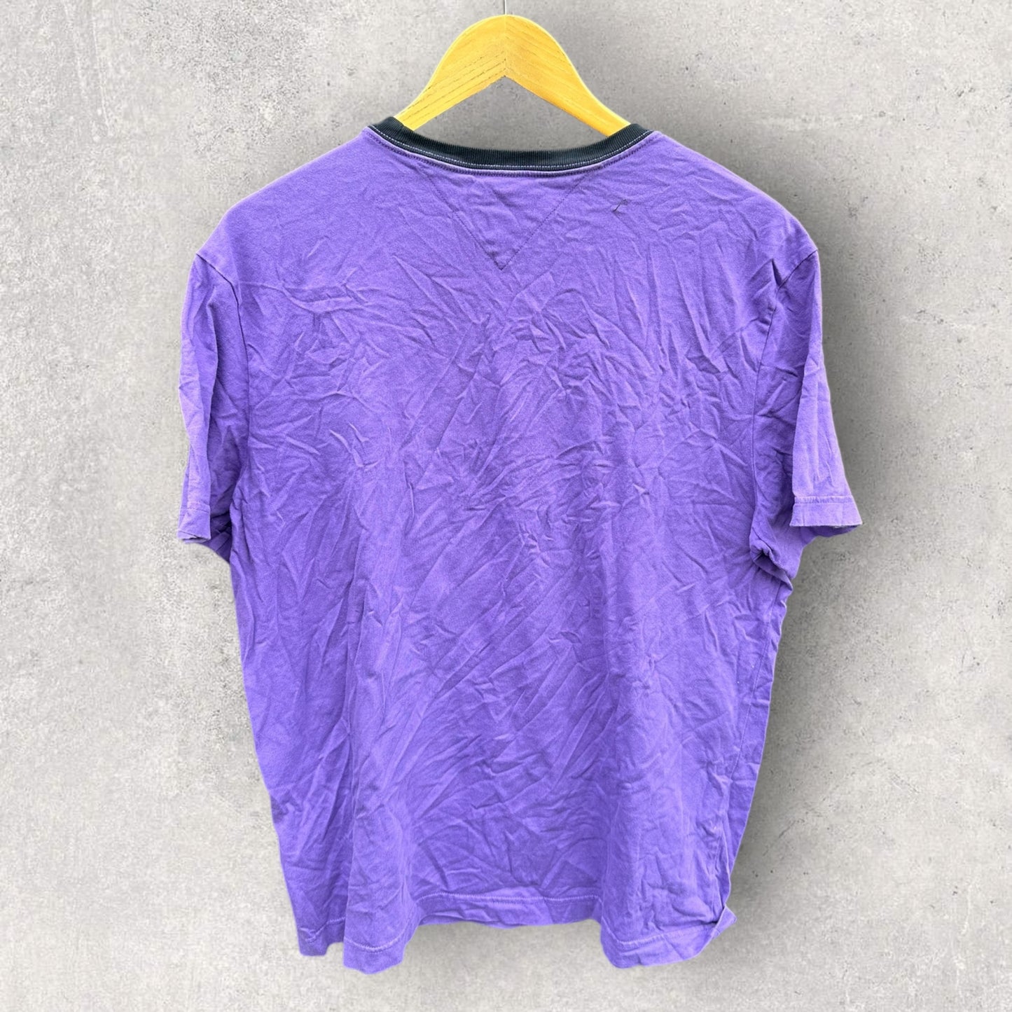 TOMMY HILFIGER PURPLE SHORT SLEEVE T-SHIRT