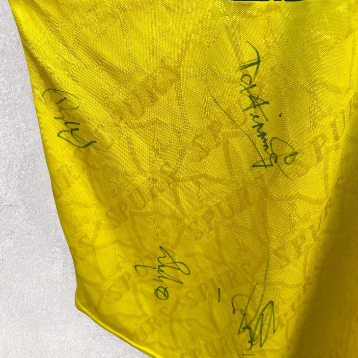 TOTTENHAM HOTSPUR PONY 1995-1996 THIRD VINTAGE FOOTBALL JERSEY SIGNED