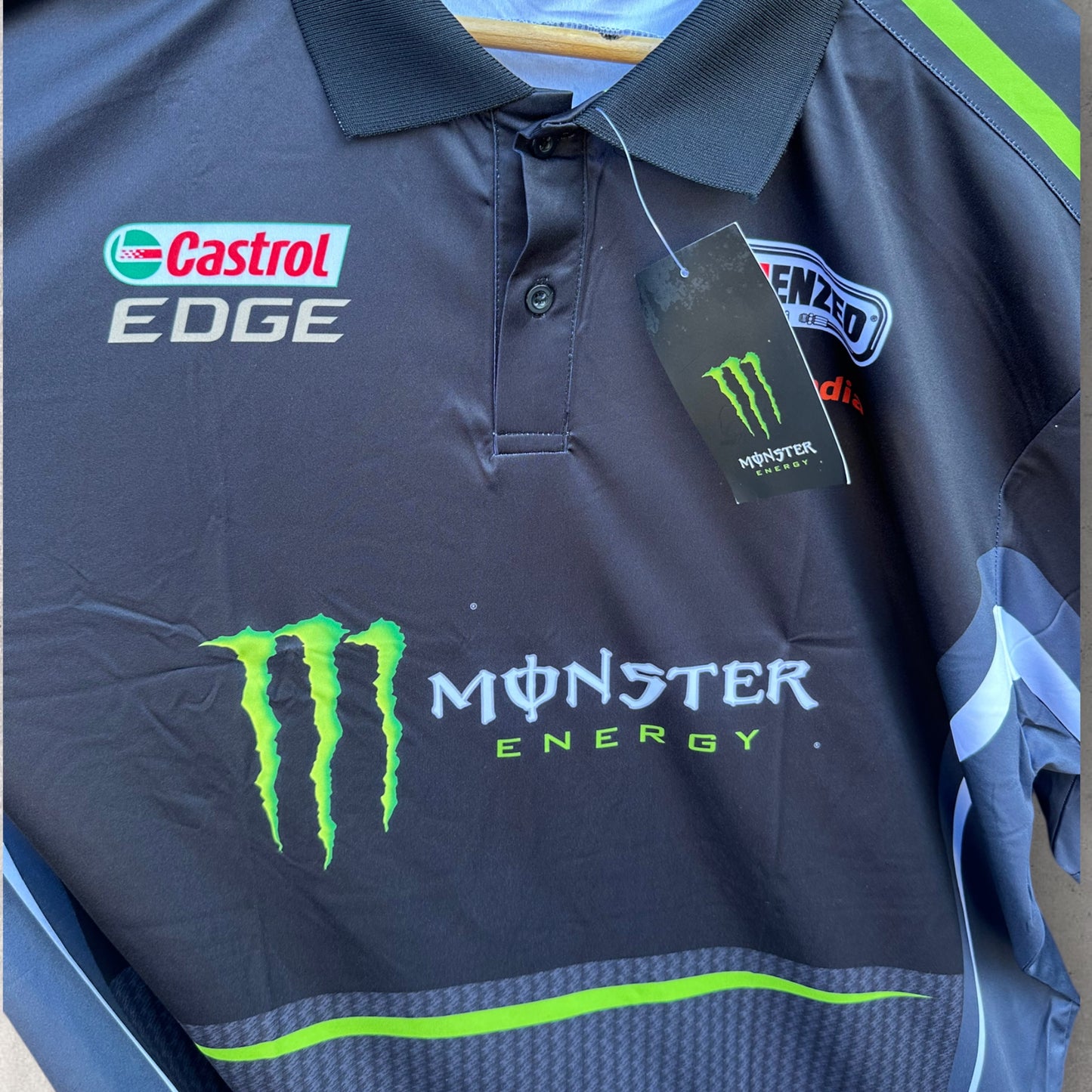 MONSTER ENERGY RACING TEAM 2019 POLO SHIRT BRAND NEW WITH TAGS