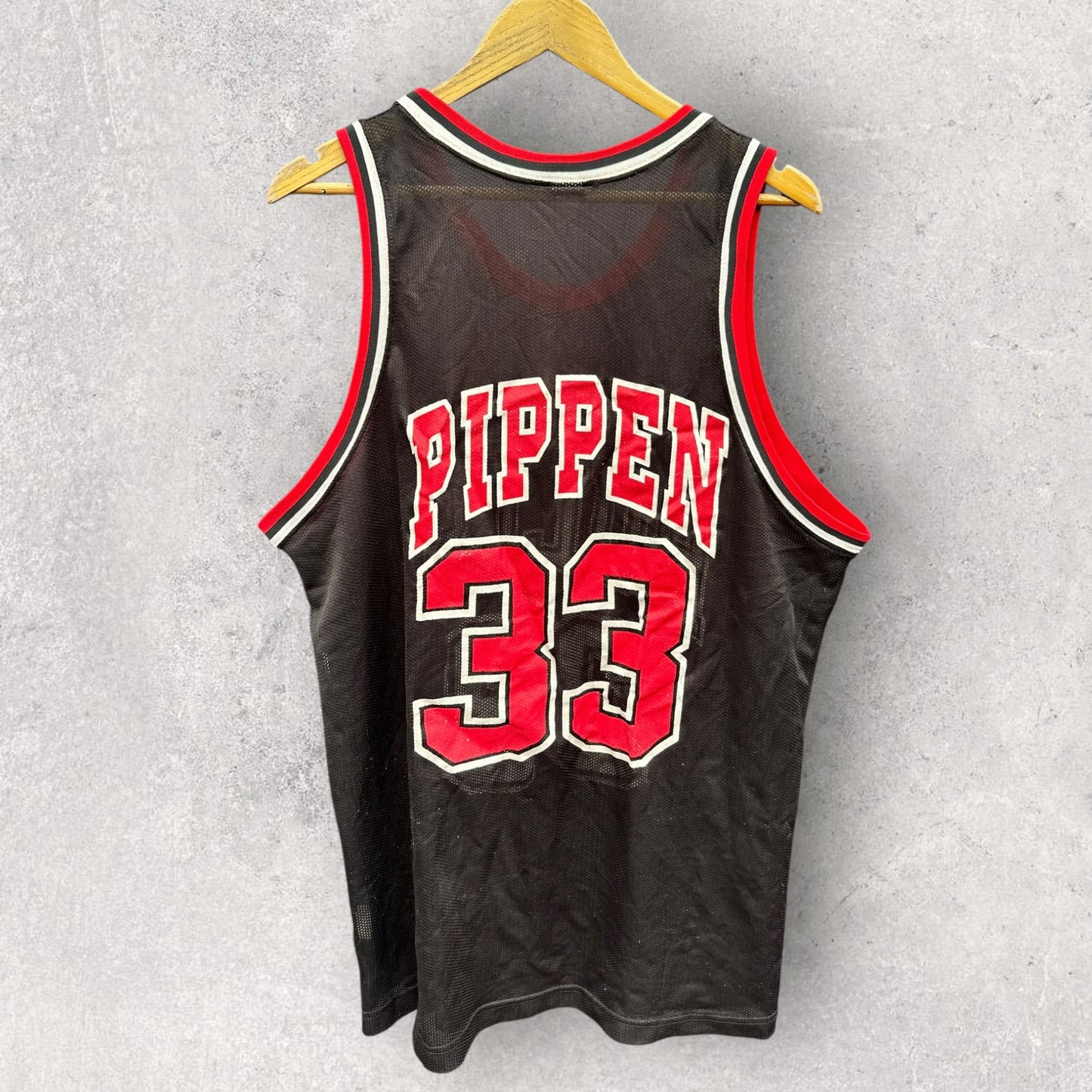 SCOTTIE PIPPEN CHICAGO BULLS CHAMPION VINTAGE NBA JERSEY