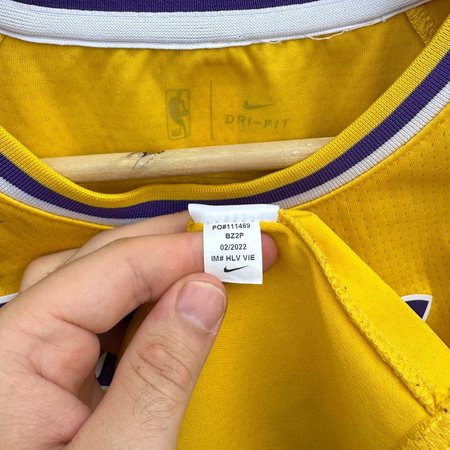 LEBRON JAMES LA LAKERS NIKE KIDS JERSEY