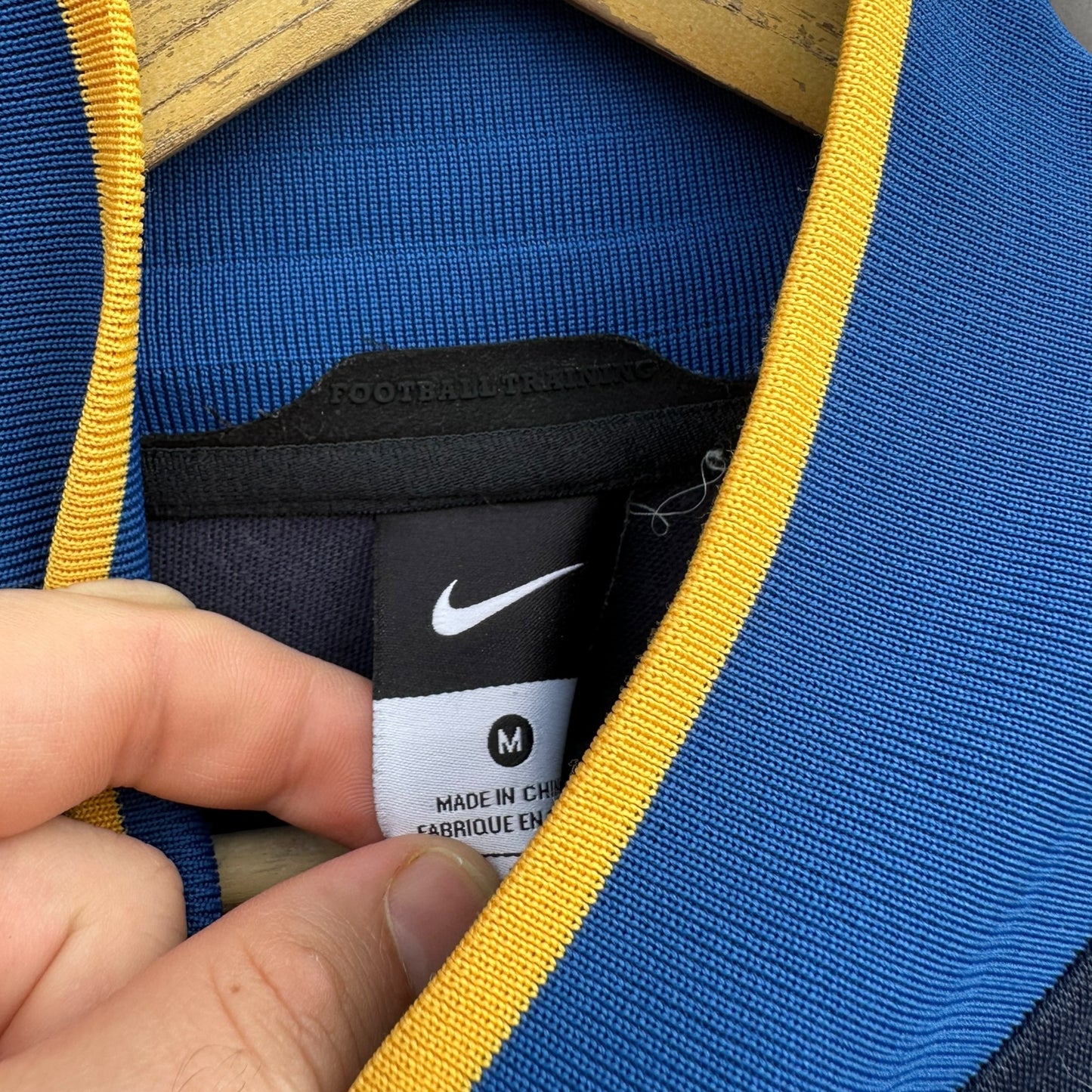 AUSTRALIAN SOCCEROOS NIKE 2010 AWAY TRACK JACKET