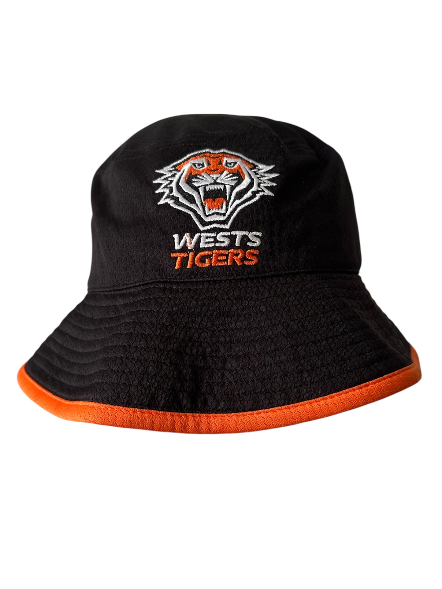 WESTS TIGERS 2023 BUCKET HAT