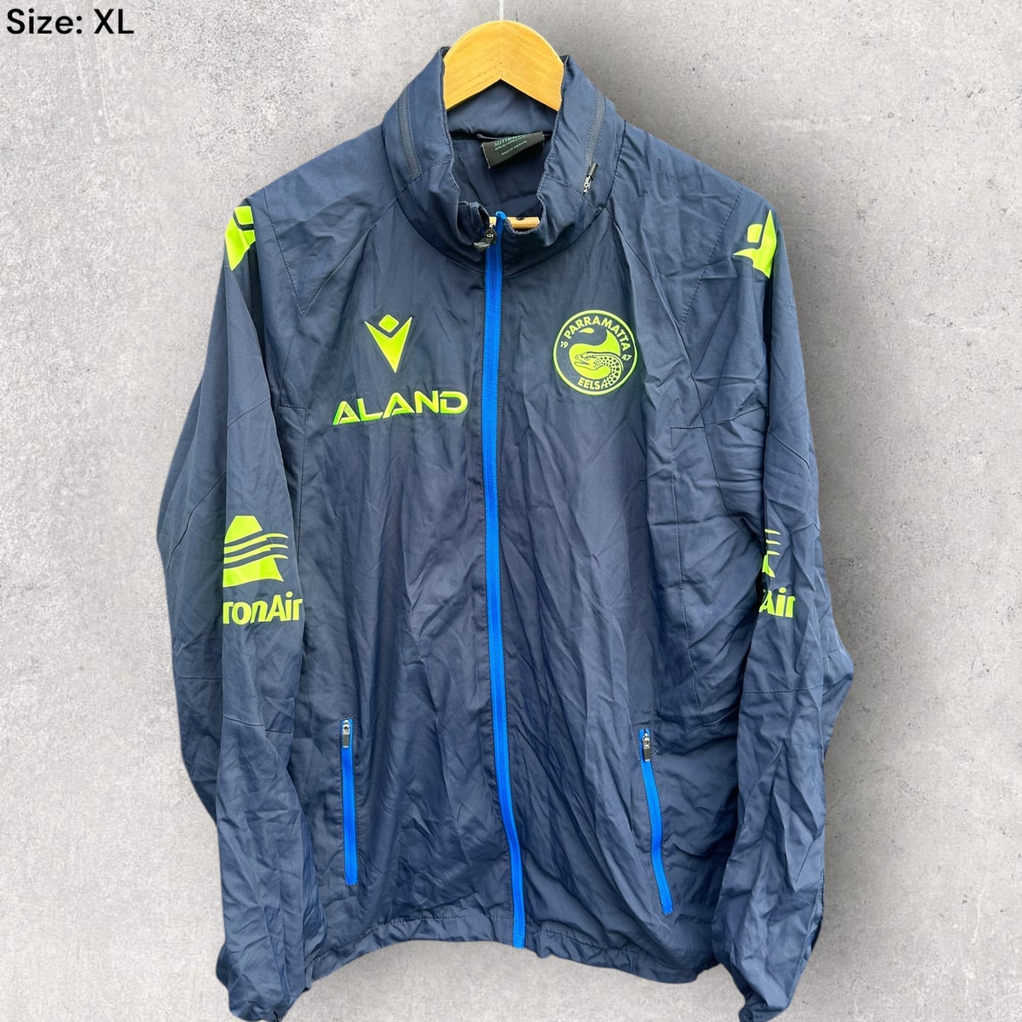 PARRAMATTA EELS MACRON FULL ZIP WINDBREAKER JACKET PLAYER ISSUED TO I LUMELUME