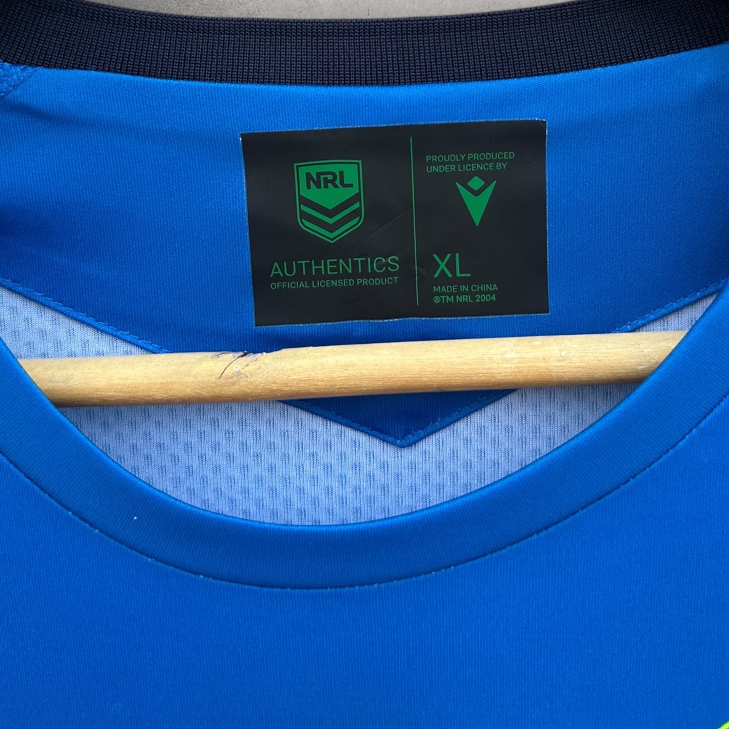 PARRAMATTA EELS MACRON TRAINING SHIRT