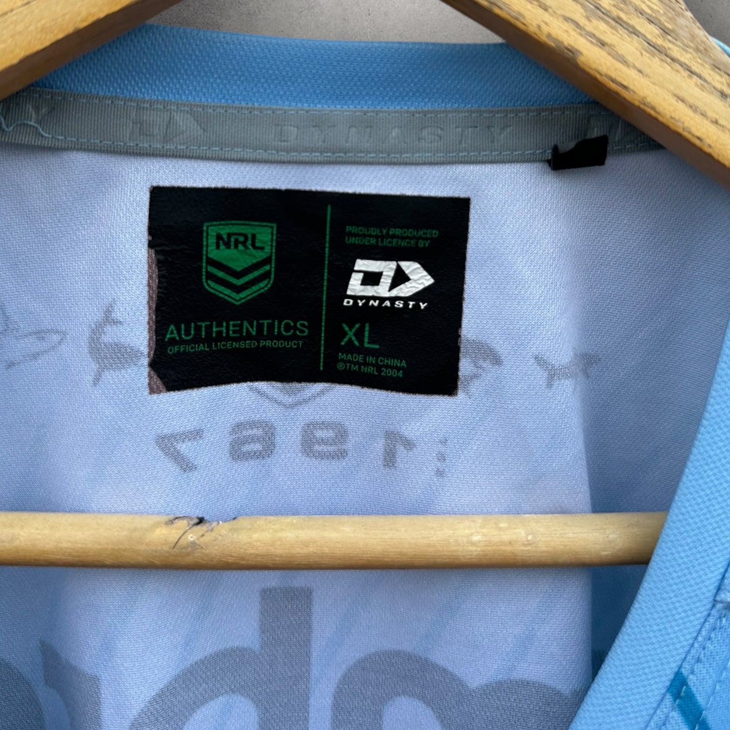 CRONULLA SHARKS PLAYER ISSUED TRAINING SHIRT