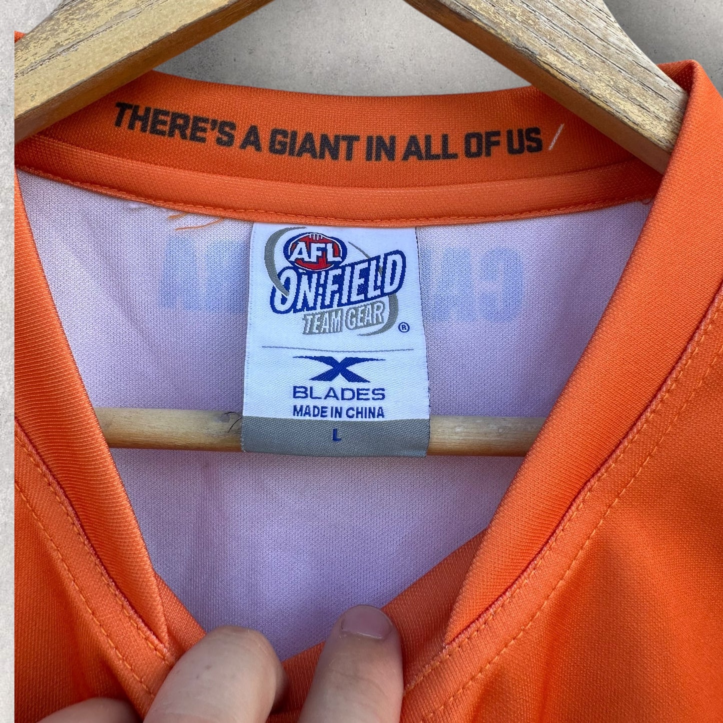 GWS GIANTS X-BLADES AFL GUERNSEY