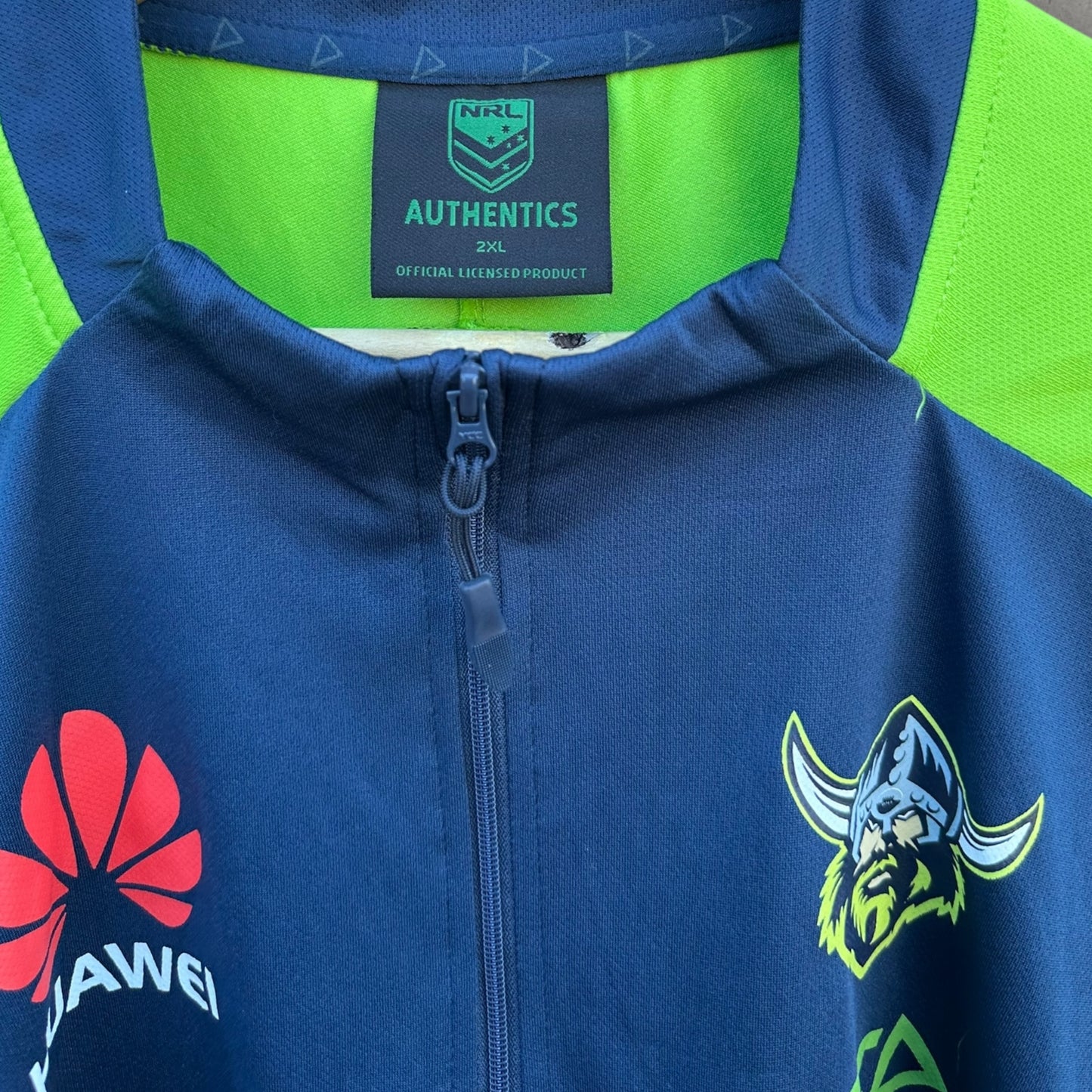 CANBERRA RAIDERS PLAYER ISSUED LONG SLEEVE HALF ZIP TRAINING SHIRT