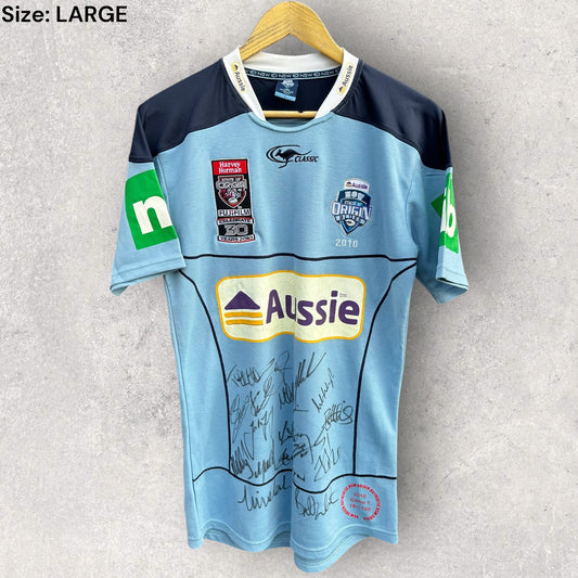 NSW BLUES 2010 ELITE PLAYER CUT JERSEY SIGNED BY SQUAD 78/100