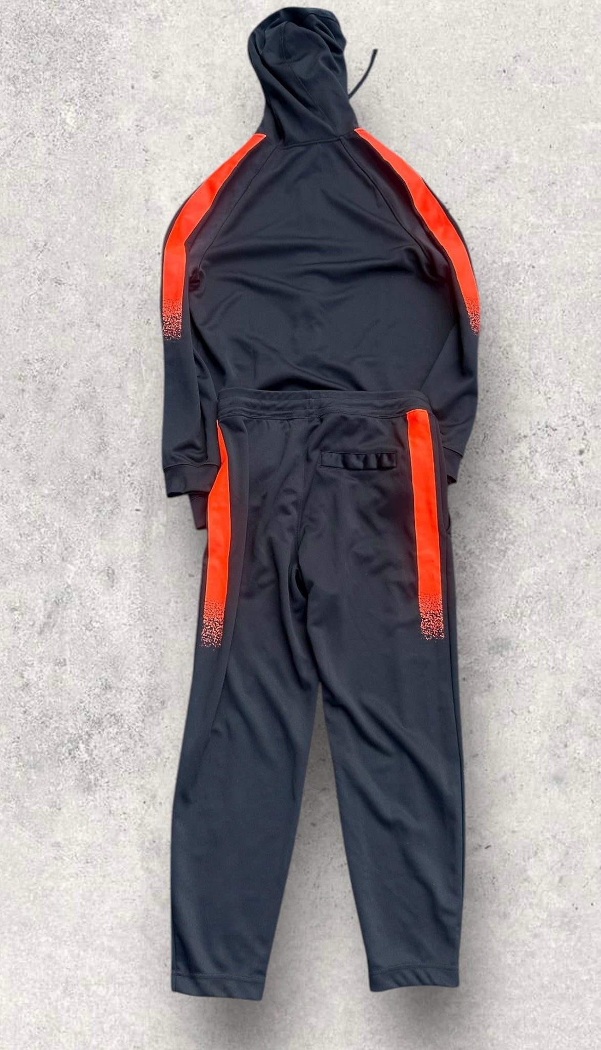 NIKE WOVEN OVERSIZED BLACK TRACK SET