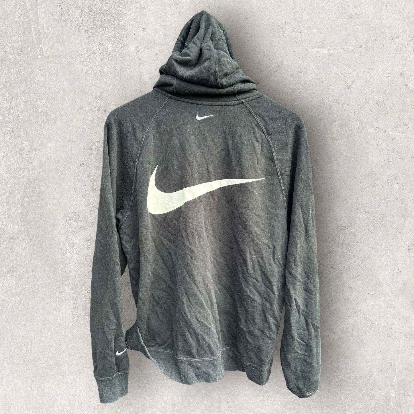 NIKE SWOOSH BLACK HOODED JUMPER