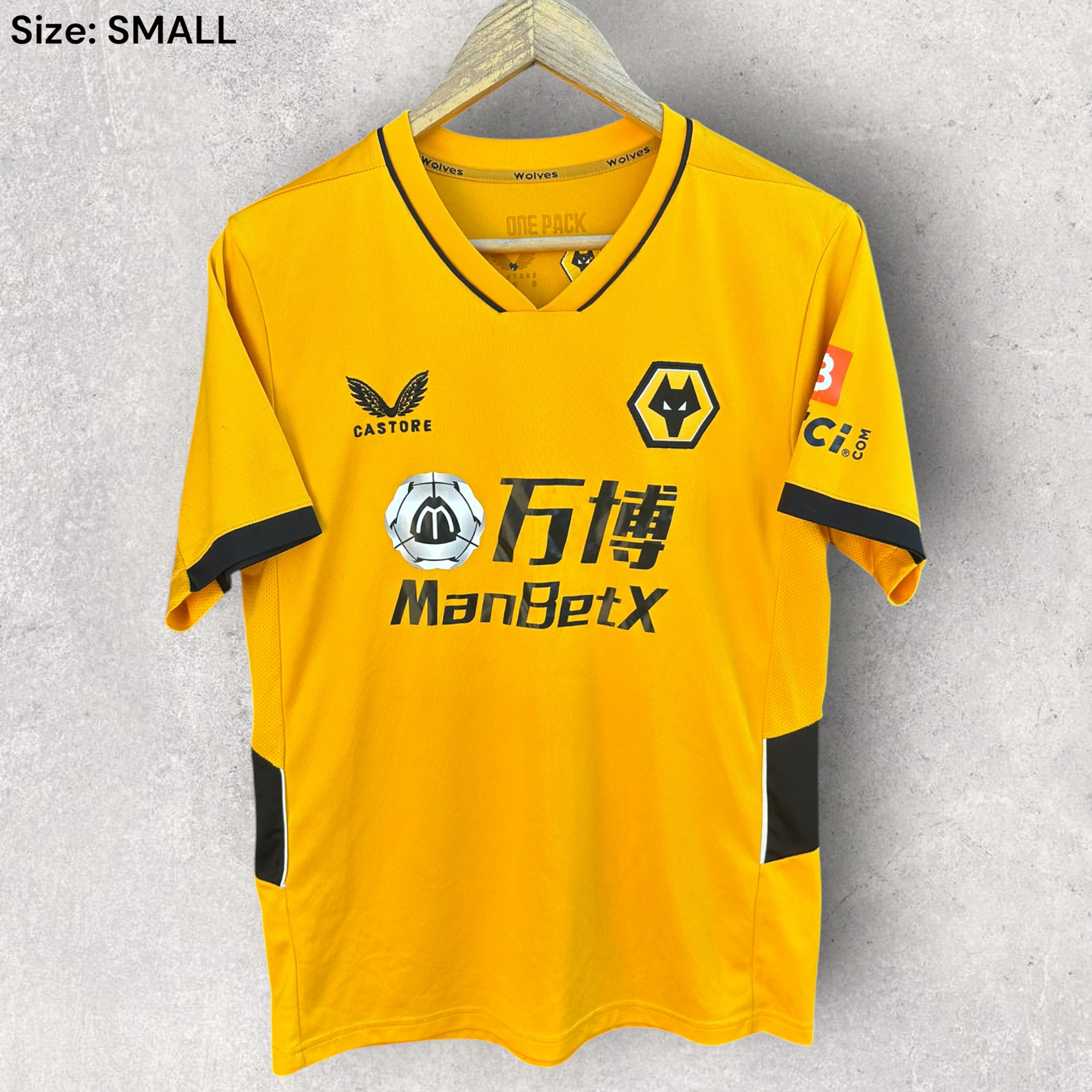 Wolverhampton Wanderers Castore 2021-2022 Home Football Jersey