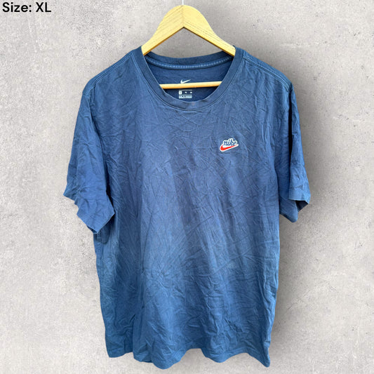 NIKE NAVY BLUE T-SHIRT