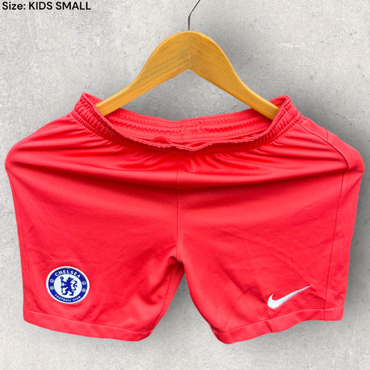 CHELSEA FC KIDS NIKE PINK TRAINING SHORTS