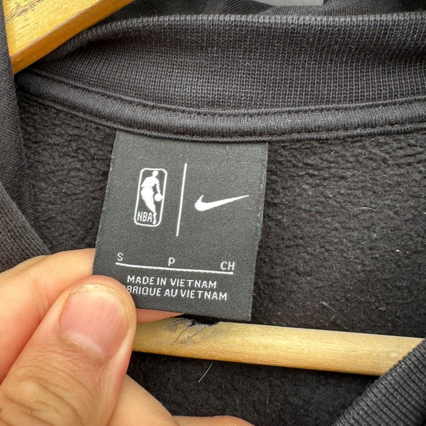 LA LAKERS CITY EDITION NIKE COURTSIDE BLACK HOODED JUMPER