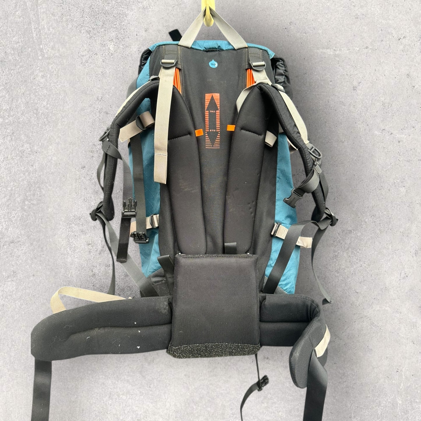 KATHMANDU EXTRADOS LARGE HIKING BAG