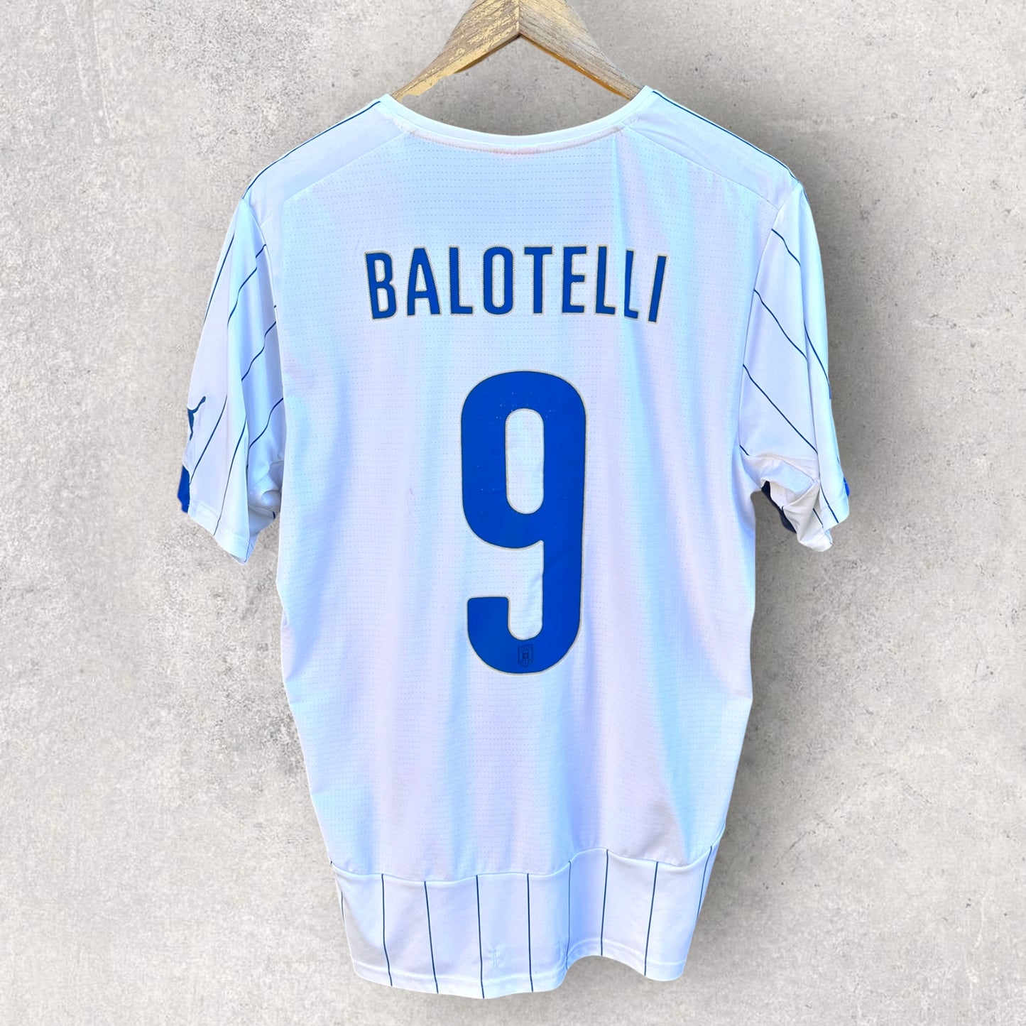 Mario Balotelli Italy 2014 Puma Away White Football Jersey