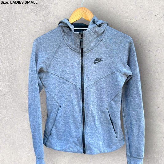 NIKE LADIES GREY TECH FLEECE JACKET