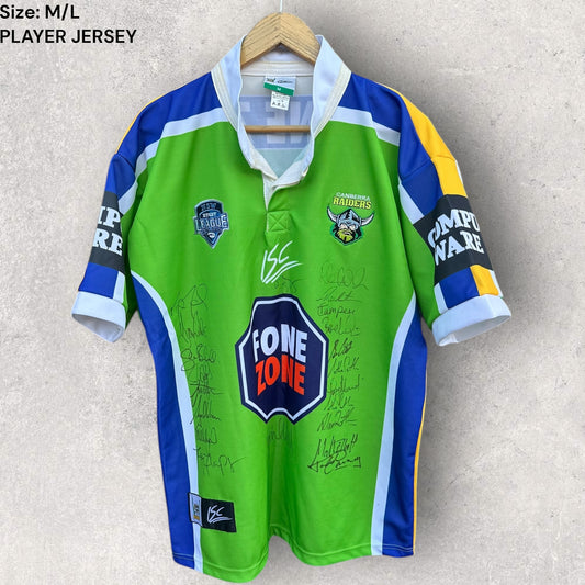 CANBERRA RAIDERS JERSEY FLEGG/PREMIER LEAGUE PLAYER ISSUED #8 ISC JERSEY SIGNED BY SQUAD