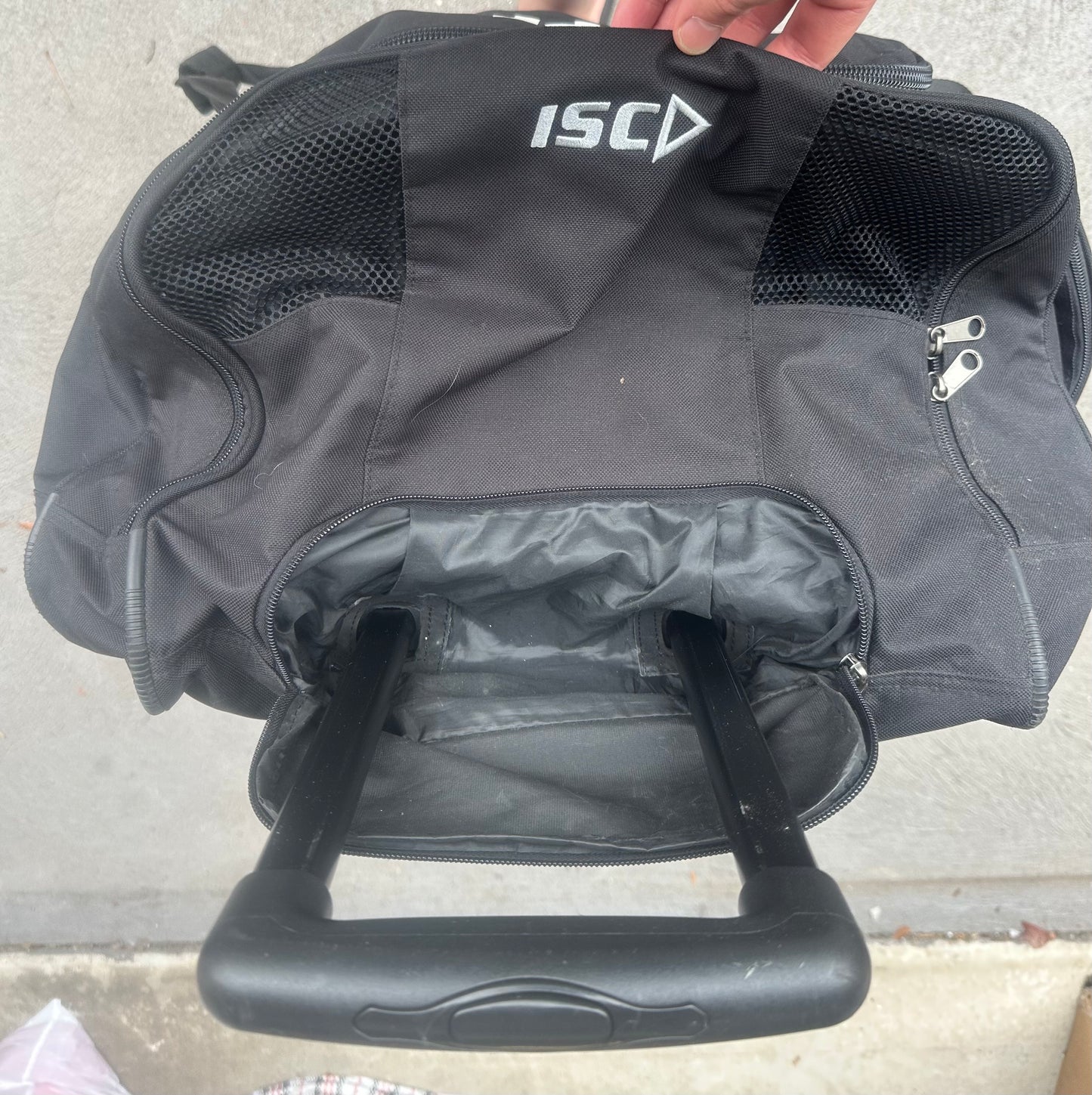 Sydney Roosters ISC Player Travel Suitcase Issued to Poasa Faamausili
