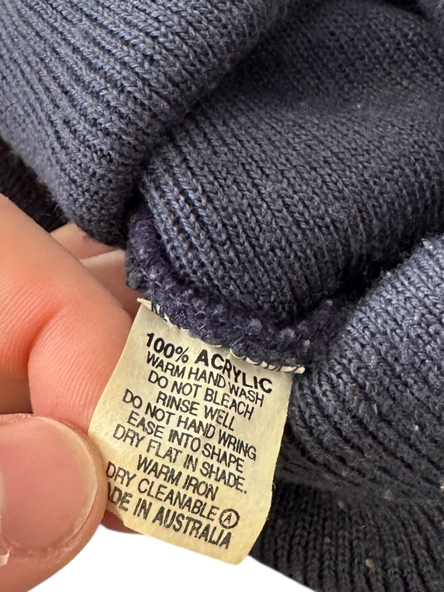 RIPCURL AUSTRALIA VINTAGE BEANIE MADE IN AUSTRALIA