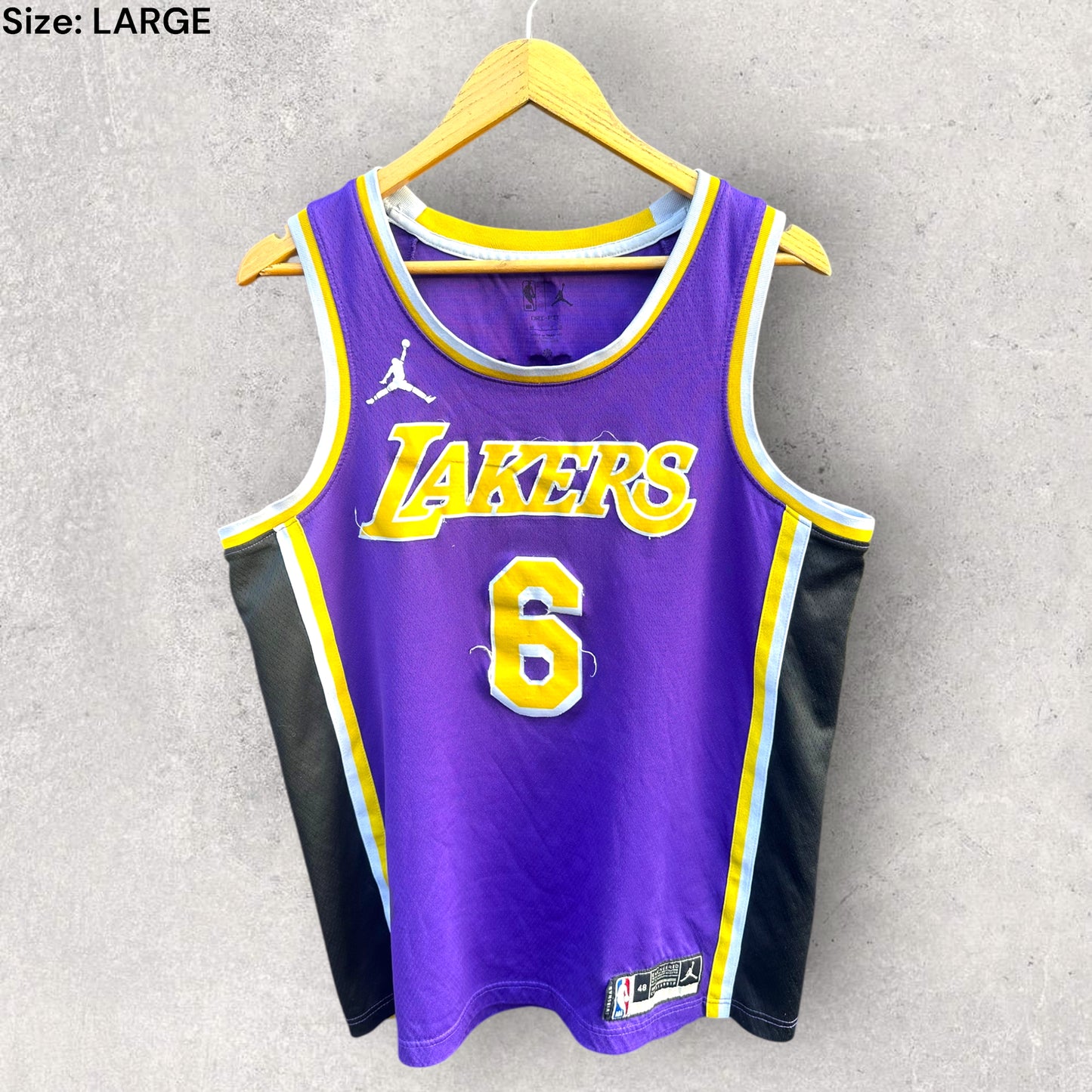 LEBRON JAMES LA LAKERS PURPLE NIKE JERSEY