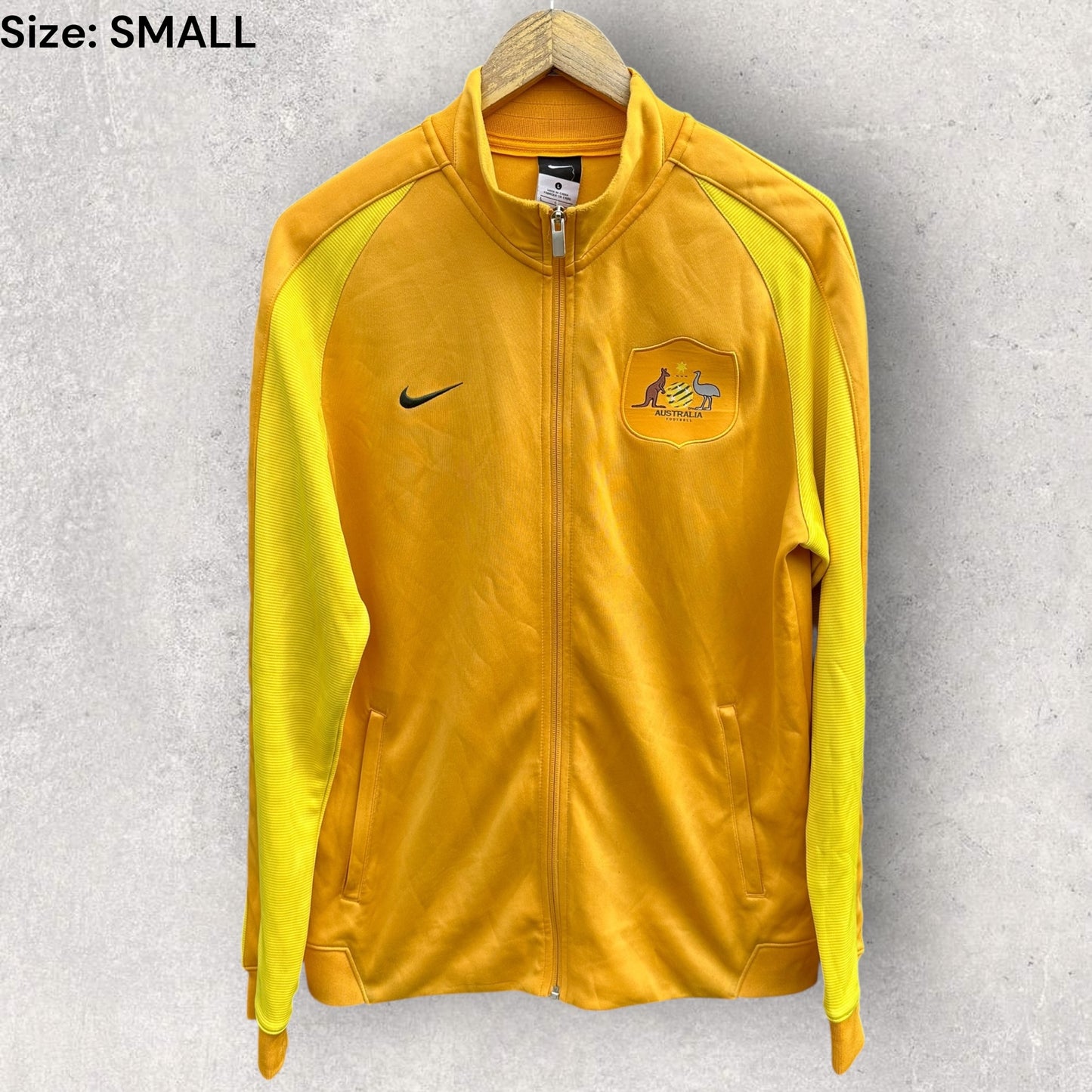 AUSTRALIAN SOCCEROOS NIKE 2010 FULL ZIP TRACK JACKET