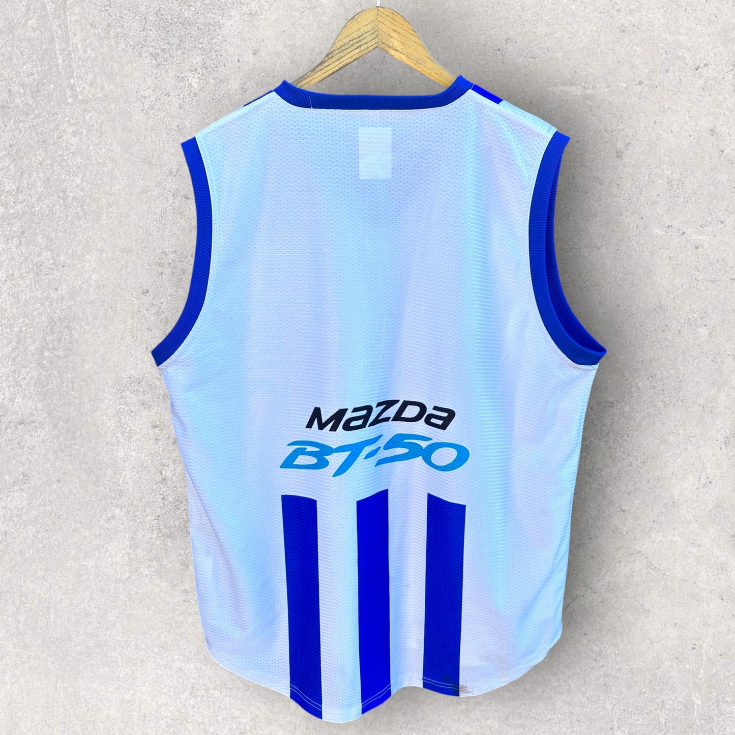 NORTH MELBOURNE KANGAROOS 2011 X-BLADES HOME JERSEY