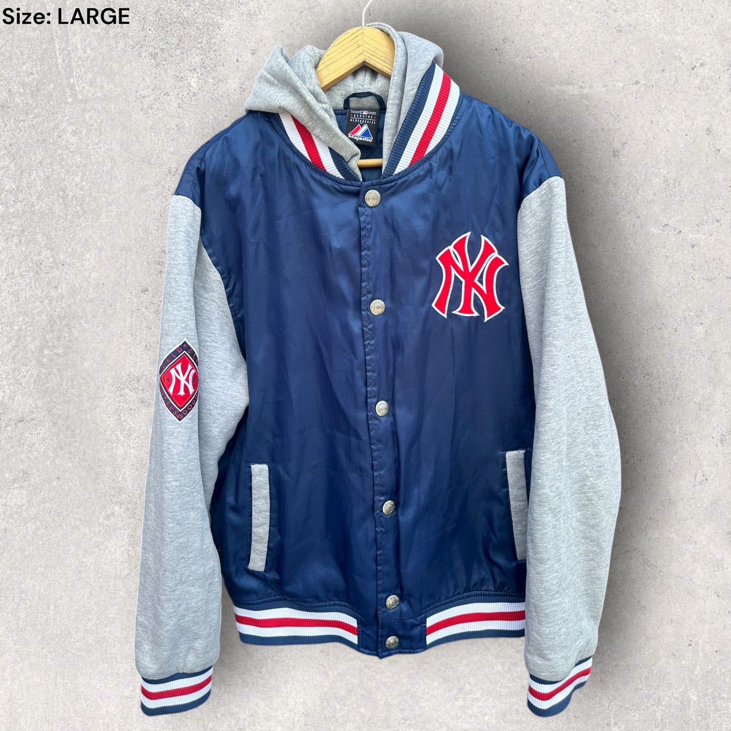 NEW YORK YANKEES MAJESTIC BOMBER JACKET