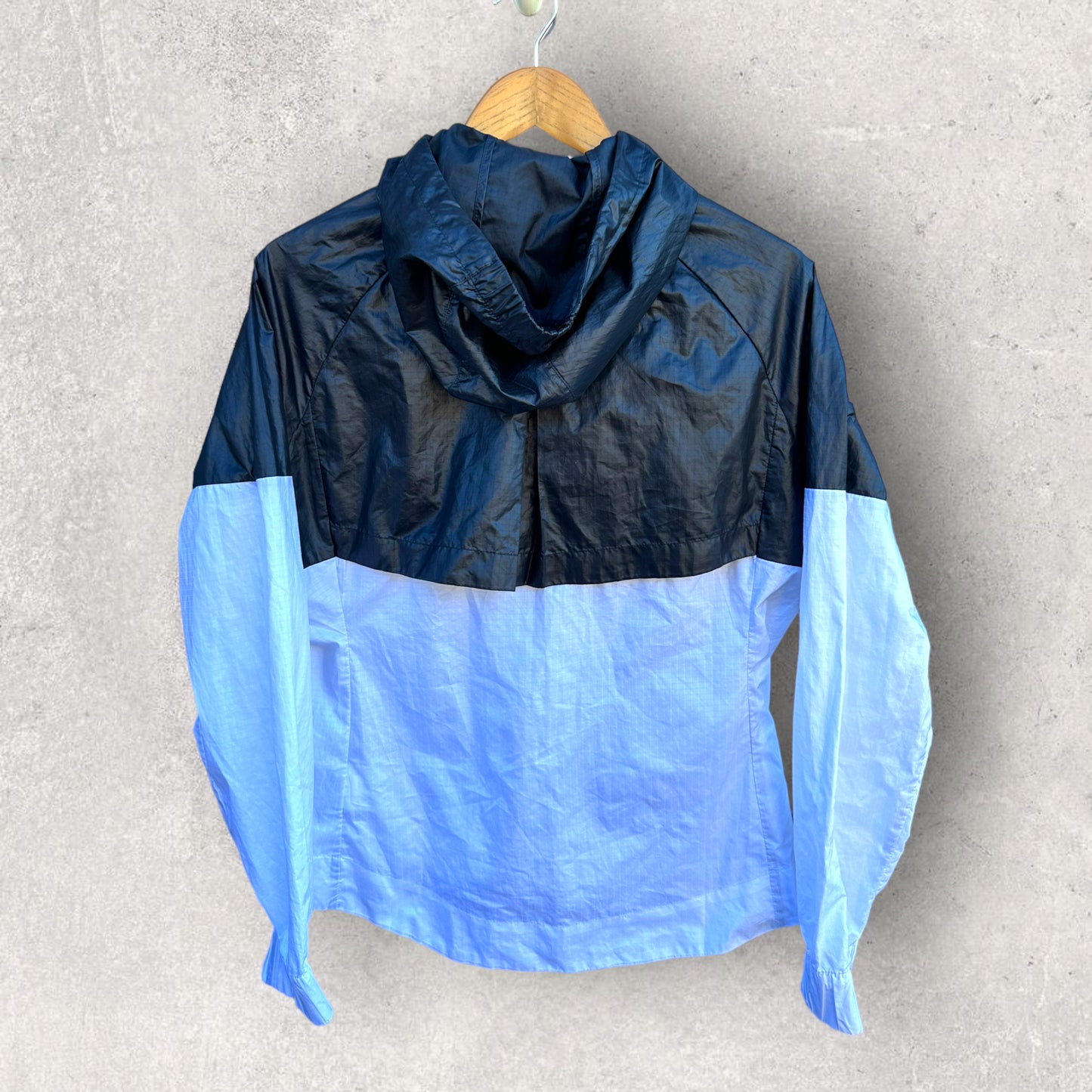 NIKE WINDRUNNER HOODED JACKET