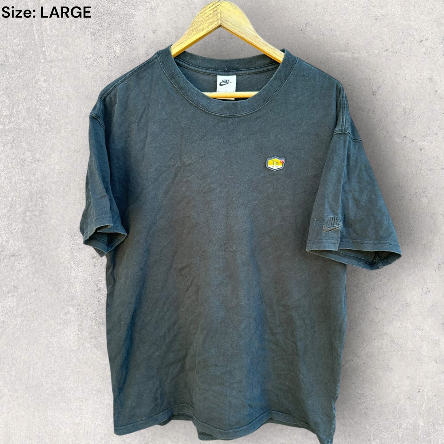NIKE TN AIR BLACK SHORT SLEEVE SHIRT