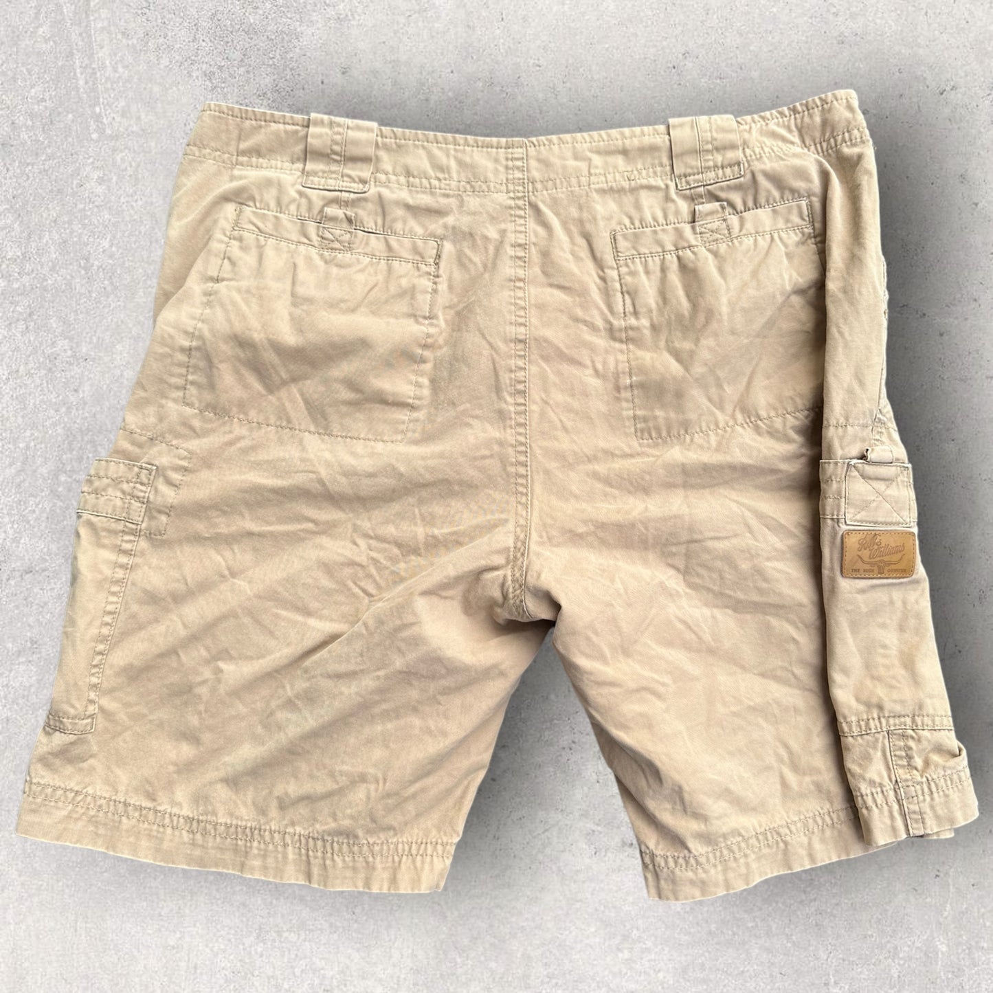 RM WILLIAMS BEIGE CARGO SHORTS VINTAGE