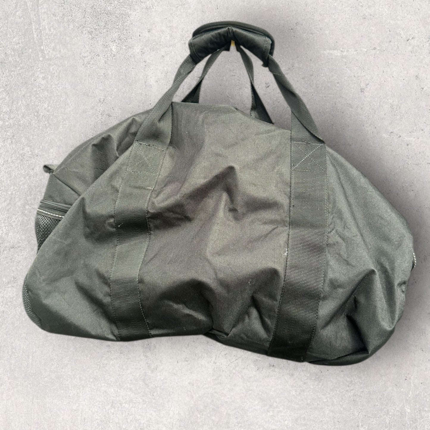 CARIBEE BLACK DUFFEL GYM BAG