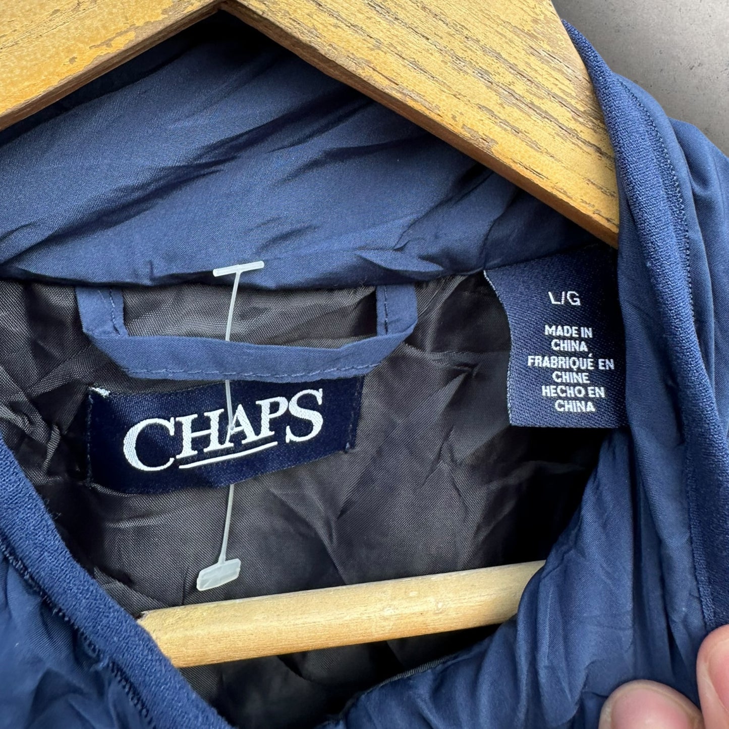 CHAPS SLEEVELESS VEST