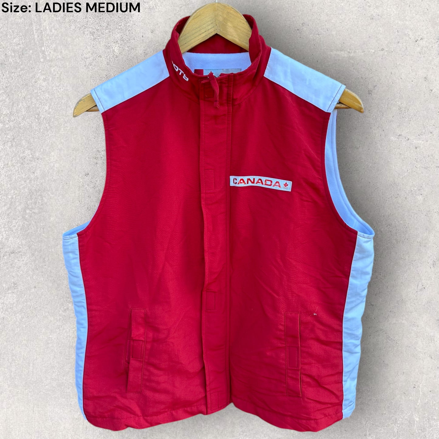 CANADA ROOTS 2000 OLYMPIC GAMES ATHLETE ISSUED SLEEVELESS VEST JACKET