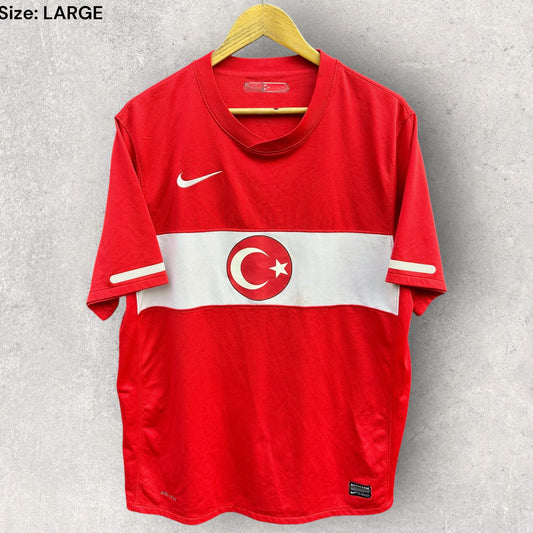 TURKEY 2010 NIKE HOME FOOTBALL JERSEY