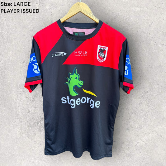 ST GEORGE ILLAWARRA DRAGONS 2024 SHORT SLEEVE PLAYER TRAINING SHIRT ISSUED TO MICHAEL MOLO