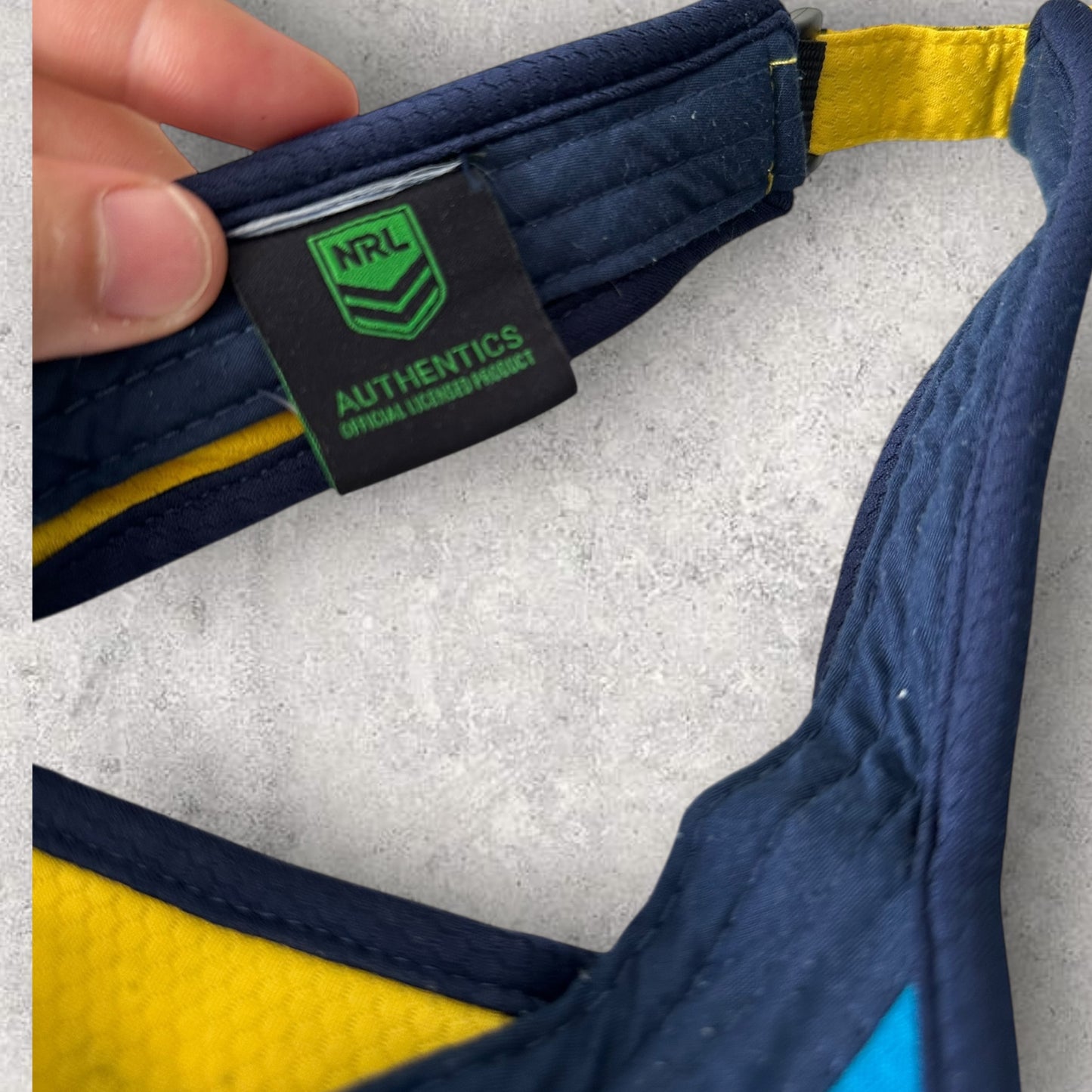 GOLD COAST TITANS PLAYER ISSUED TRAINING VISOR