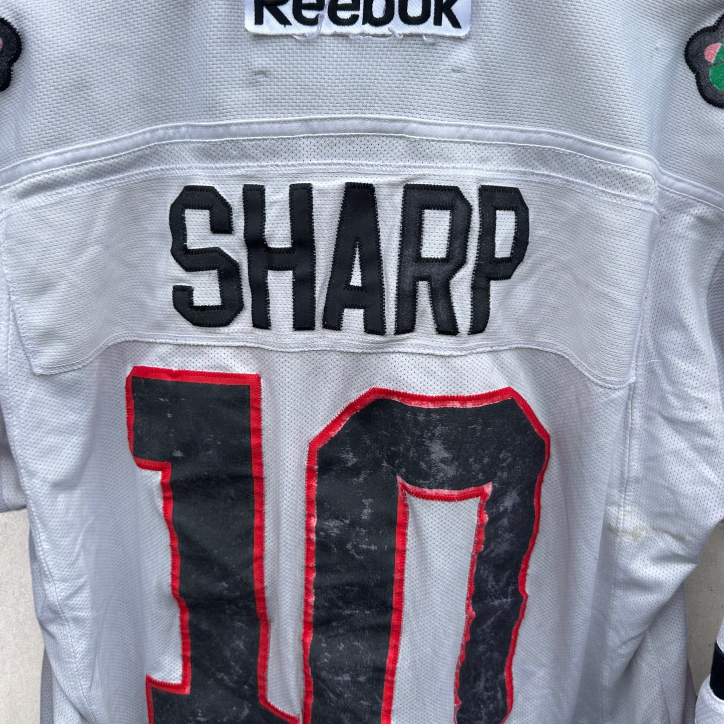 CHICAGO BLACKHAWKS PATRICK SHARP REEBOK NHL JERSEY