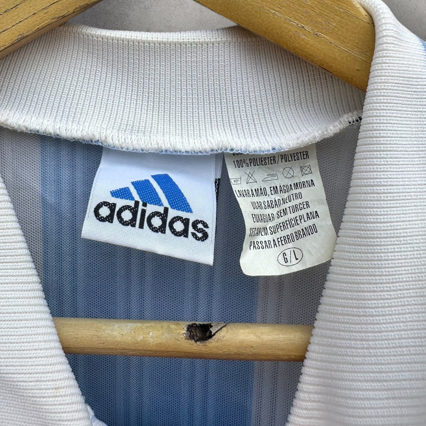 ARGENTINA ADIDAS VINTAGE FOOTBALL JERSEY