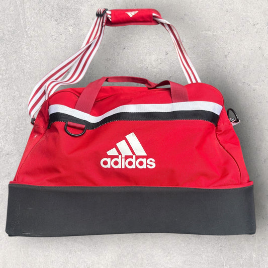 ADIDAS ORIGINALS RED FOOTBALL KIT BAG