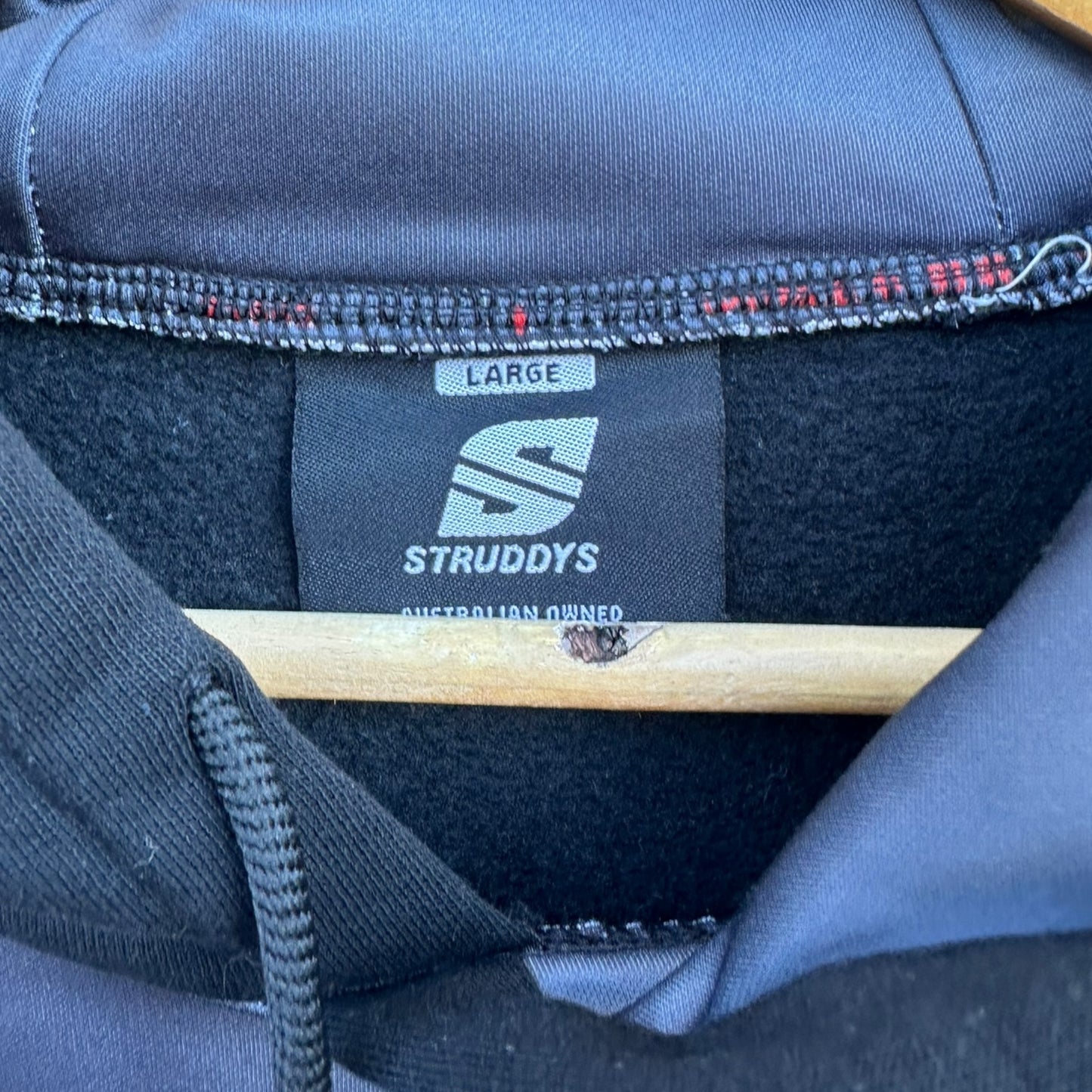 TWEED SEAGULLS RUGBY LEAGUE PULLOVER HOODED BLACK JUMPER