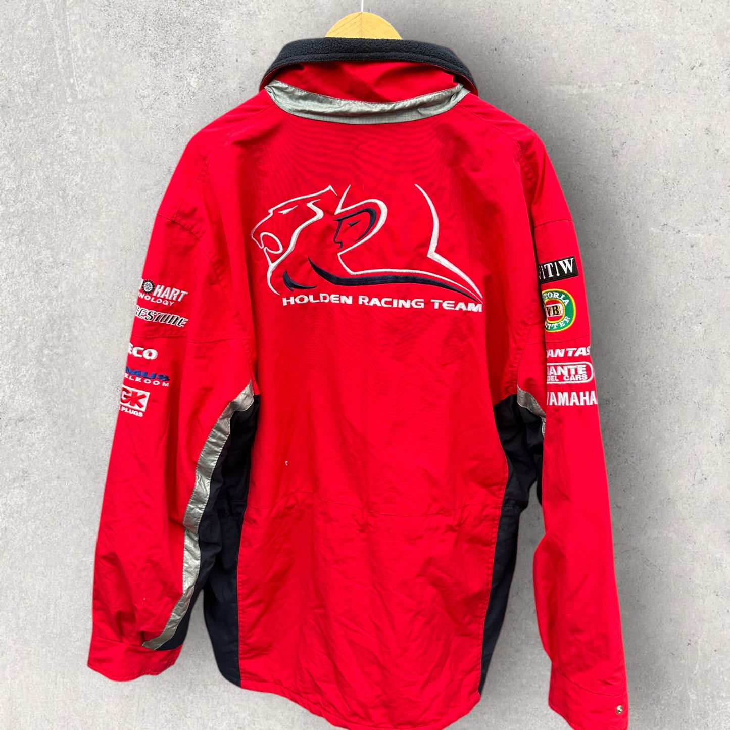 HOLDEN RACING TEAM HSV TRACK SIDE LIONS DEN JACKET