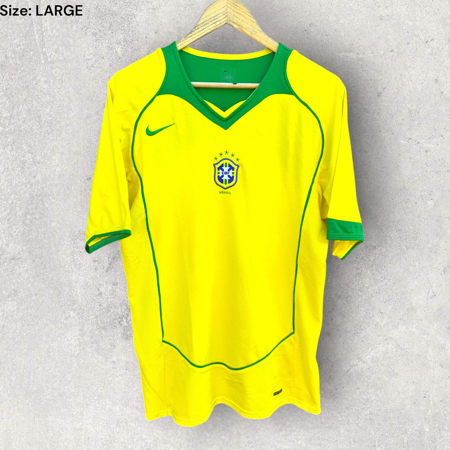 BRAZIL 2002 HOME NIKE VINTAGE FOOTBALL JERSEY