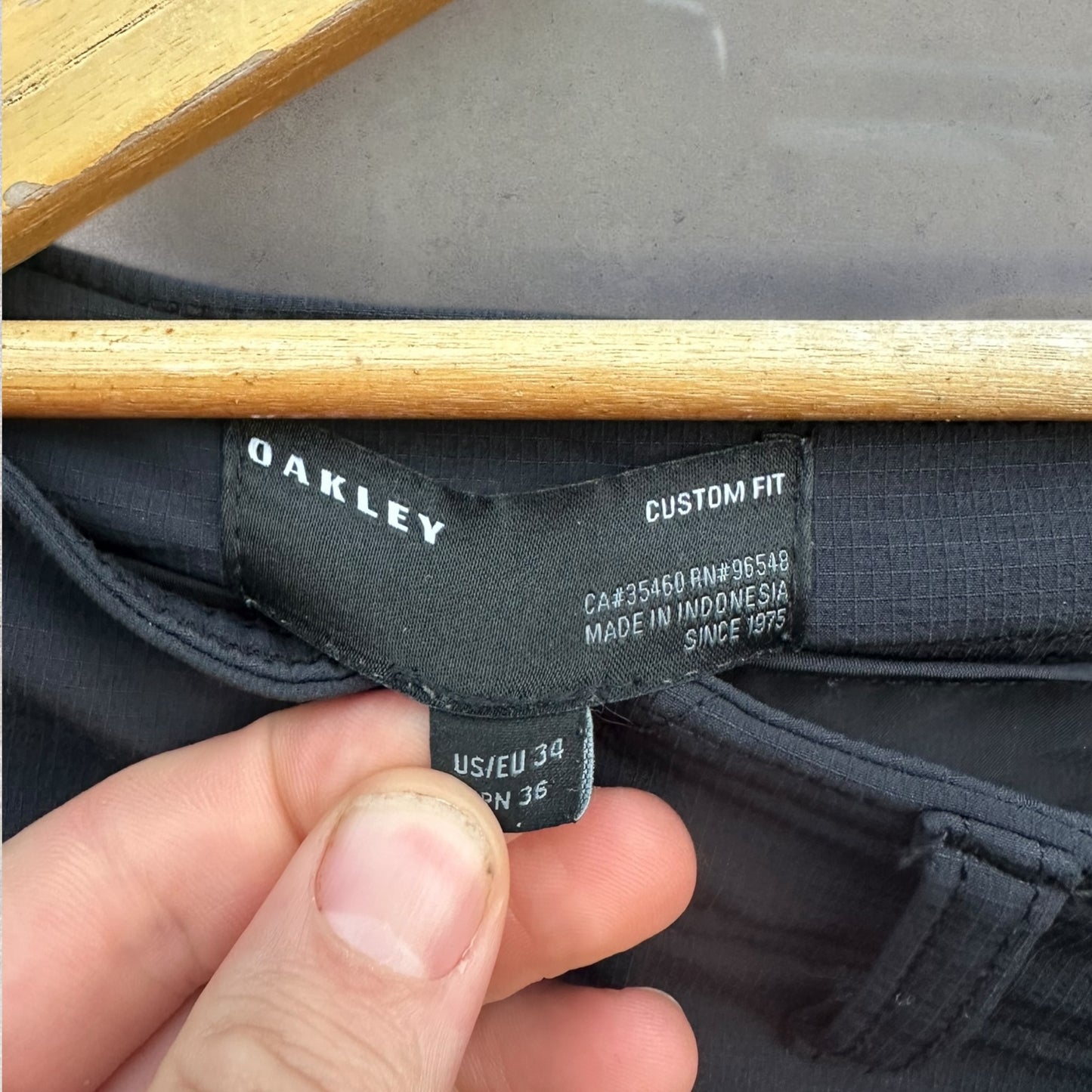 Oakley Golf Cargo Black Performance Shorts