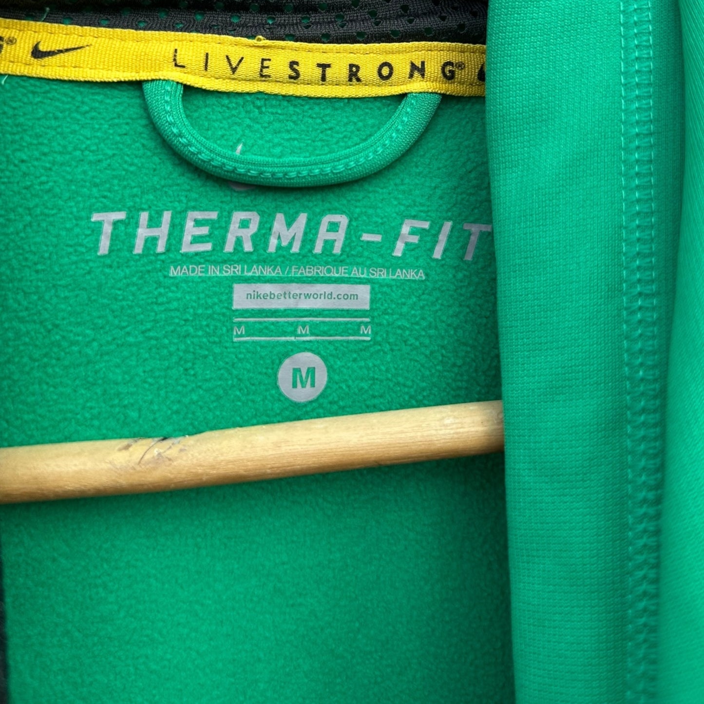 NIKE LIVESTRONG GREEN PULLOVER HOODED JUMPER