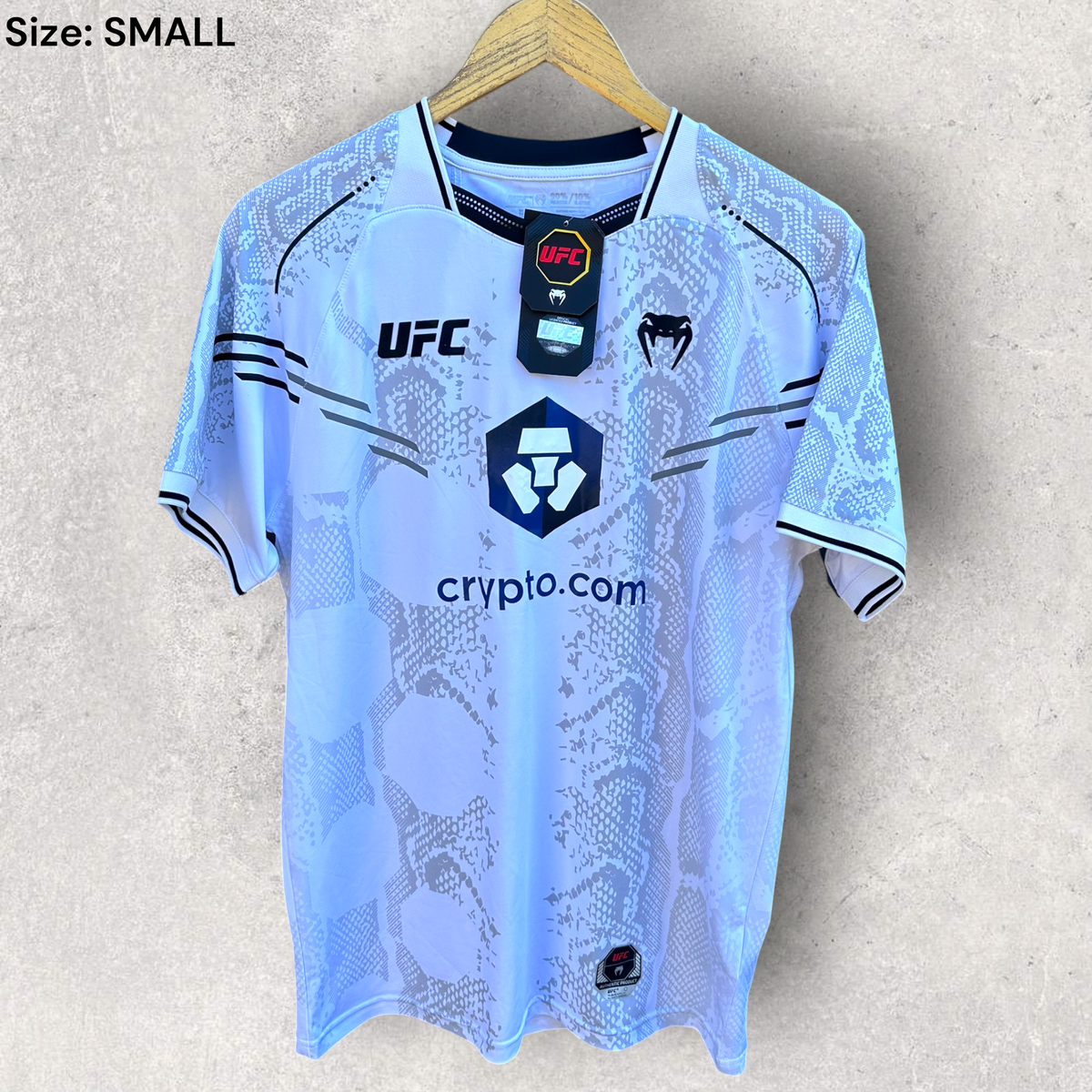 UFC Venum Authentic Fight Night Adrenaline Mens Dry Tech Shirt Brand New